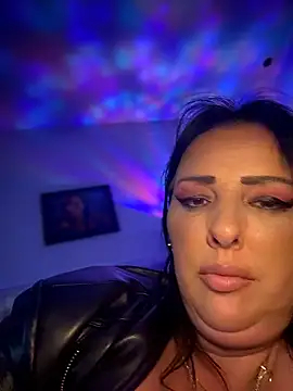 TiffanyRoxx's Live XXX Chat