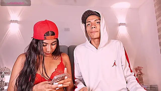 candyandmarilyn Live XXX-Chat