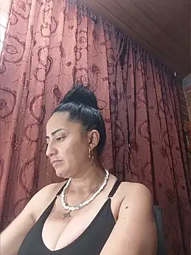 Alexandrina 现场XXX聊天