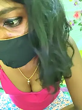 Chat +18 de Honey_rosetamil ao vivo