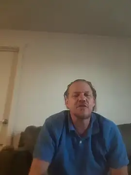 yourMasterisBored Webcam Show