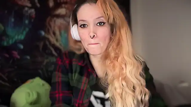 FRRANNKIEのライブXXXチャット