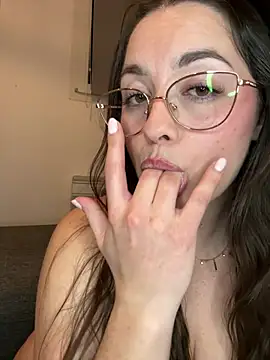 Chat XXX en directo de liloush__