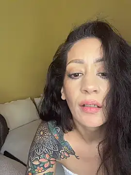 Chat +18 de YourPlayfulCouple ao vivo