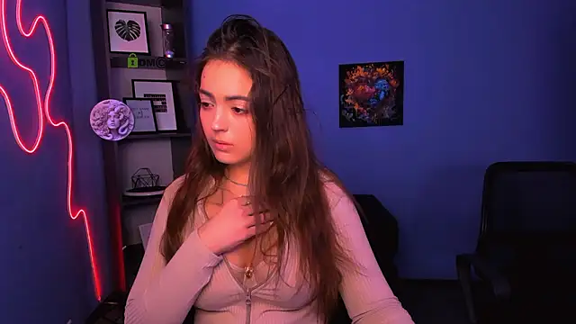 Chat +18 de monica_xcx ao vivo