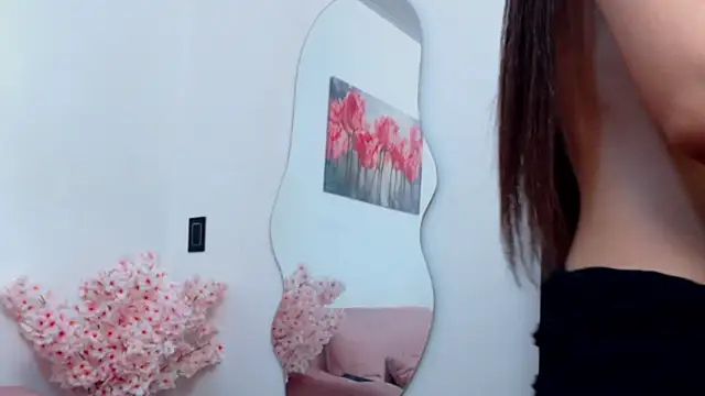 pinky_f00xのライブXXXチャット