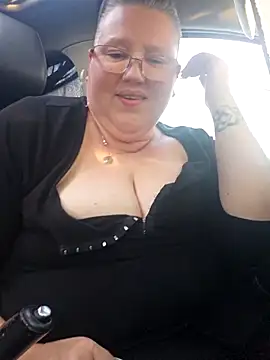 Budd_Bunney: απευθείας συνομιλία ΧΧΧ