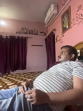 Show modela Saxymood1111 na web-kameri