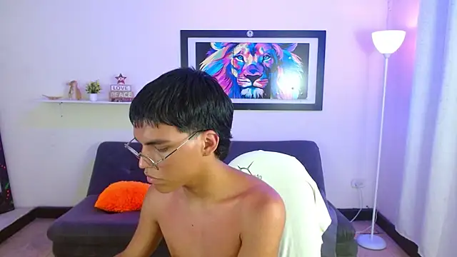 Chat XXX en directo de Maecum18