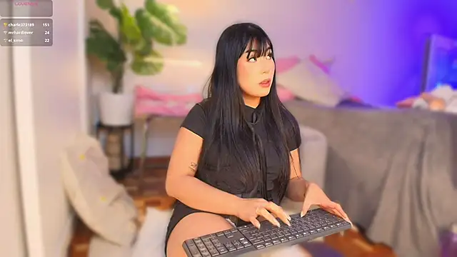 Jade-Naughty: απευθείας συνομιλία ΧΧΧ