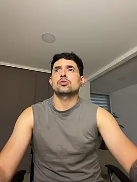 TroyeSavage Webcam Show