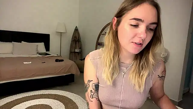 RoxyWet Chat XXX live