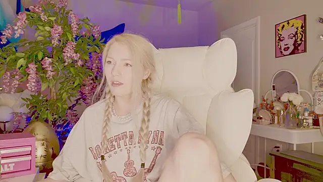 Talulaa's Live XXX Chat