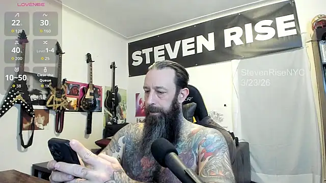 XXX chat uživo modela StevenRiseNYC