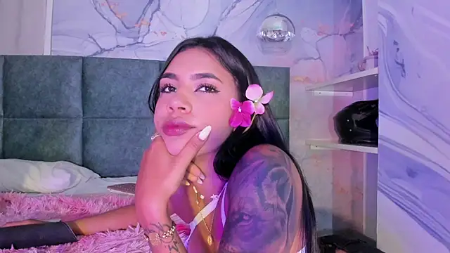 AntonellaRossi's Live XXX Chat