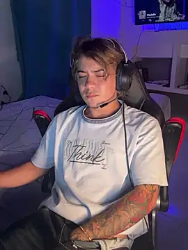 AngelLatinBoy Live XXX-chat