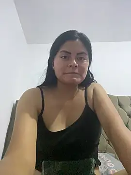 Mikaela43 Live XXX Chat