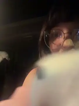 Pertunjukan Kamera Web urpuppymoon