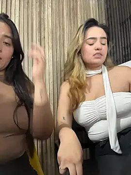 Antonella_Julieta's Webcam Show