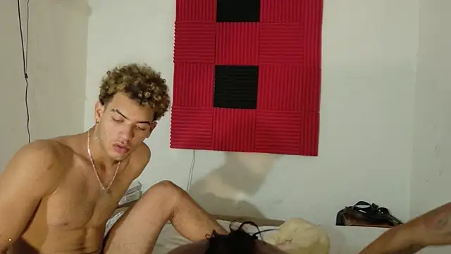 Chat XXX ao vivo de WhiteMasterXXX