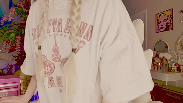 Talulaa's Live XXX Chat