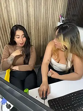 Antonella_Julieta: απευθείας συνομιλία ΧΧΧ