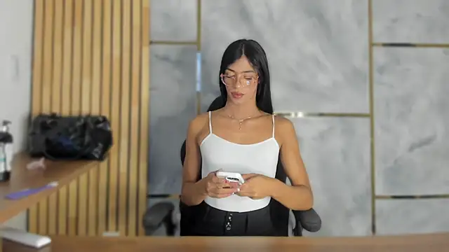 Chat XXX Live REINA_ADAHARA