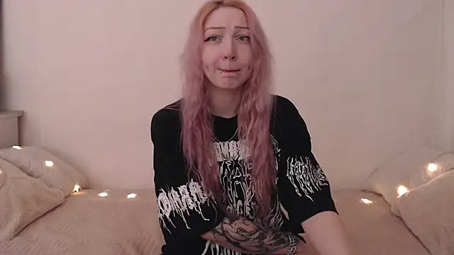 Emily_hardcore 现场XXX聊天