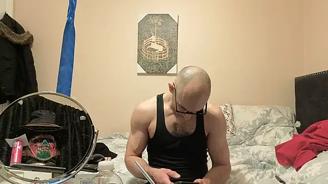 hailzeffn: διαδικτυακό σόου στην κάμερα