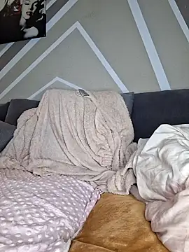 SlimBellaa Webcam-Show