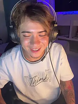 AngelLatinBoy Chat XXX live