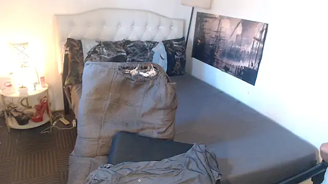 แชท XXX สดของ NinaDOM4CUM