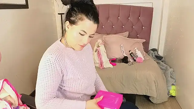 lizha_milf 即時 XXX 聊天