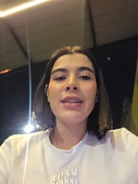 Sweetnahoxxx's Live XXX Chat