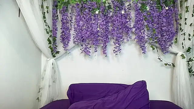 Онлайн чат XXX ElfGirlAna