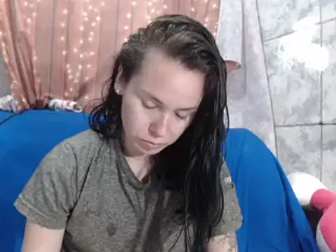 Venusluxodomme's Webcam Show