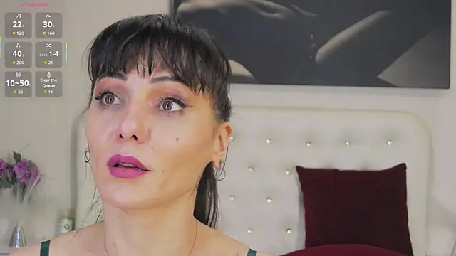 KathiaLust's Live XXX Chat