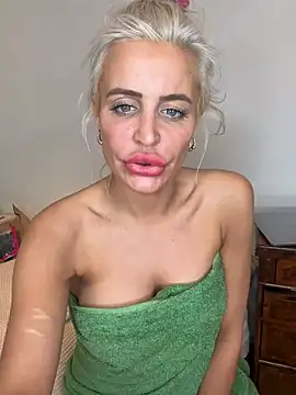 AliceDx – Live XXX-chat