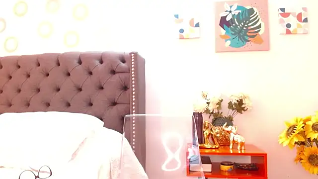 Valentina-Ferrer Chat XXX in diretta