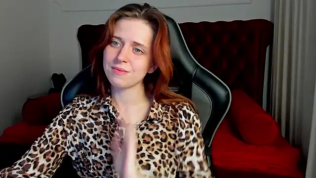 Онлайн чат XXX FreyaVey