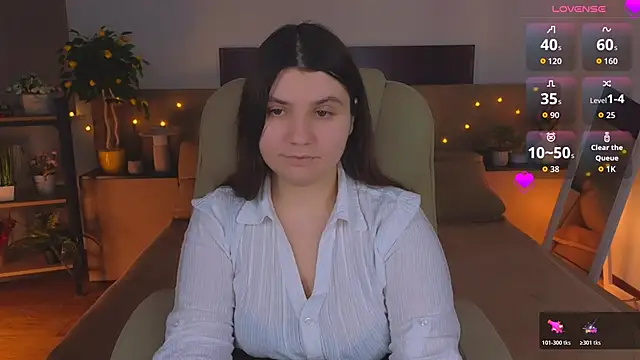 Živý XXX chat Viola__Shy