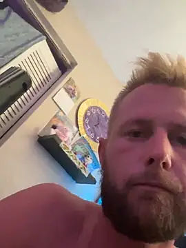 boysfirsttime 网络视讯表演