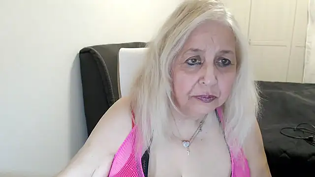 Chat +18 de SusiLifeXXX ao vivo