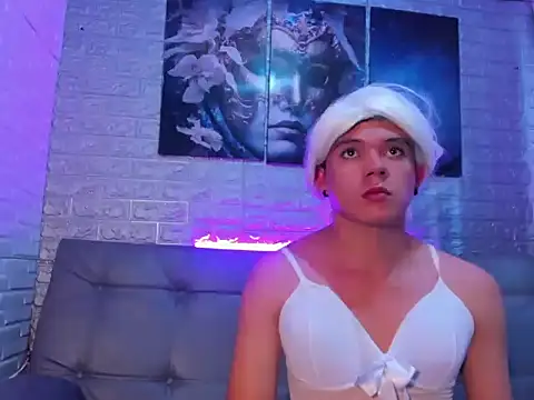 andy_femboy_n Webbikameraesitys