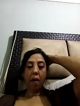 Mahi4luv's Live XXX Chat