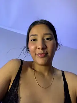 IsabellaJoness_ Chat XXX in diretta