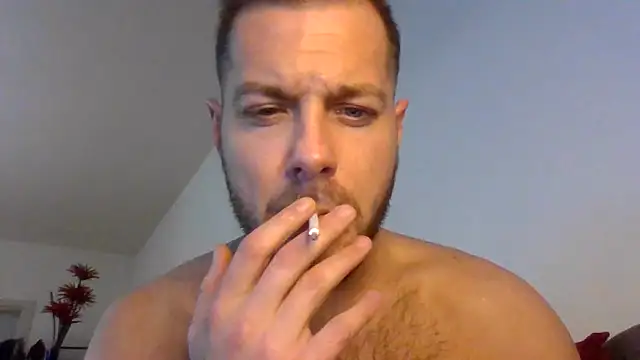 Chat XXX en directo de THE_CHEEKY_ALPHA