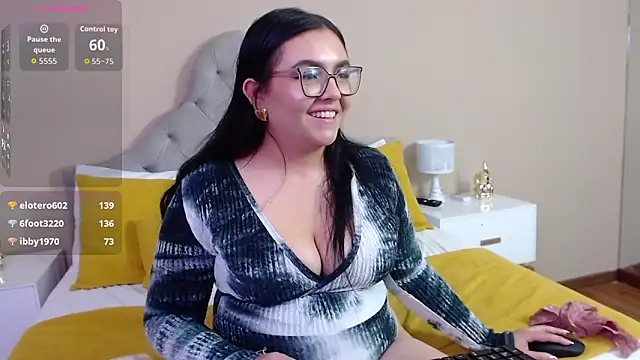 Chat XXX en directo de AlmaraRouge