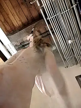 Chat XXX en directo de eatmeplease44