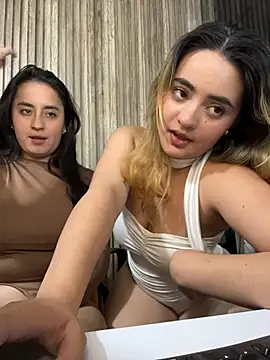 Show de webcam de Antonella_Julieta